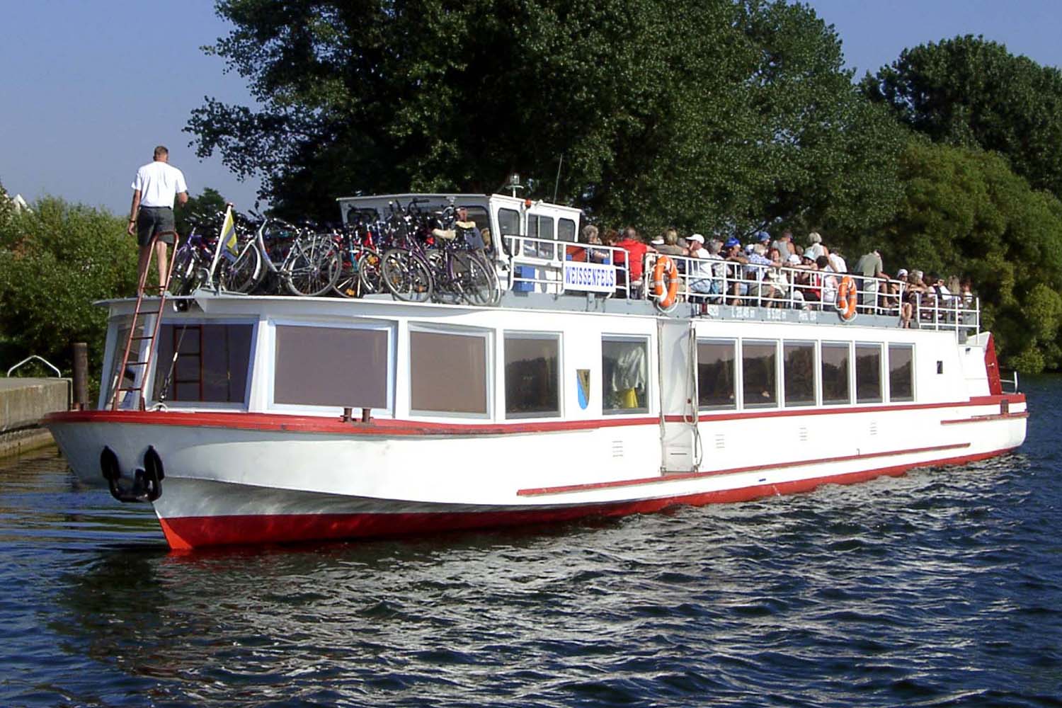 Fahrgastschiff Weißenfels - Weisse Flotte-Müritz