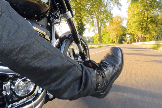 Schweiz-Run in die Schlösser-, Burgen- und Herrenhauslandschaft rund um den Malchiner See mit Schloss Basedow, Burganlage Ulrichshusen, Wasserburg Liepen, Sternwarte Remplin, Gutshof Bristow, Herrenhaus Bülow, Schloss Schorssow, Burg Schlitz, Blücherhof